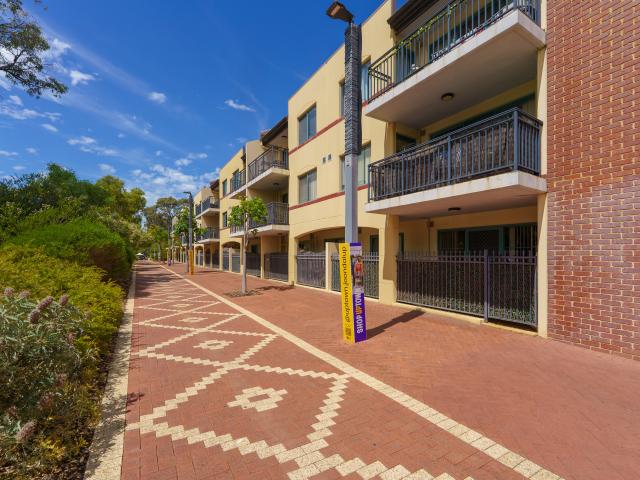 House for sale in Joondalup Dc, Western Australia