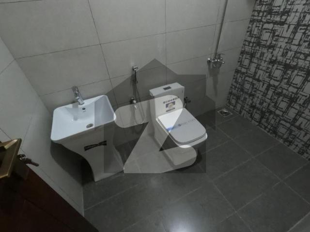 Apartment for rent in Gulberg Town, North Waziristan