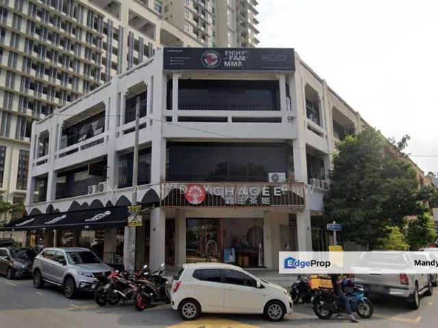 Shop for rent in Bandar Menjalara