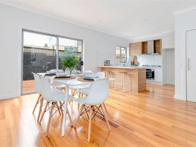 Townhouse for rent in Rosebud, Melbourne