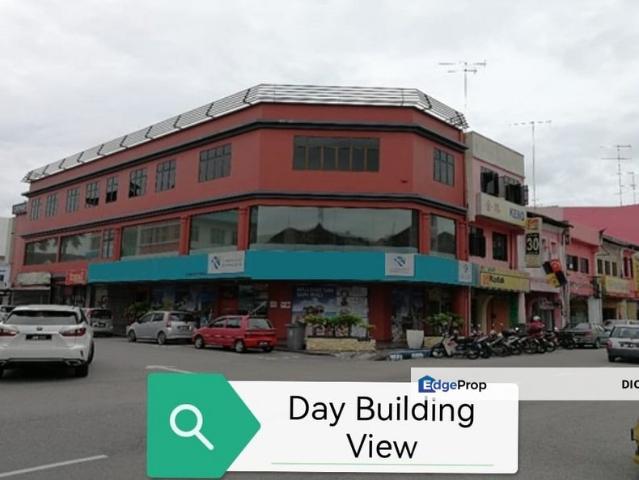 Shop for rent in Muar, Johor