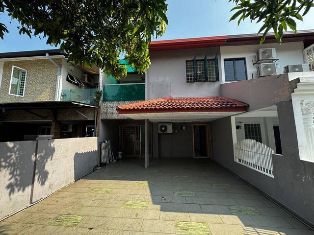 Terraced House for sale in Country Heights Damansara, Kuala Lumpur