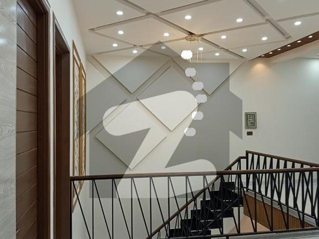 House for sale in Faisalabad, Islamabad Capital Territory