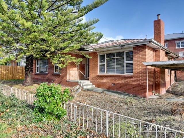 House for sale in New Town