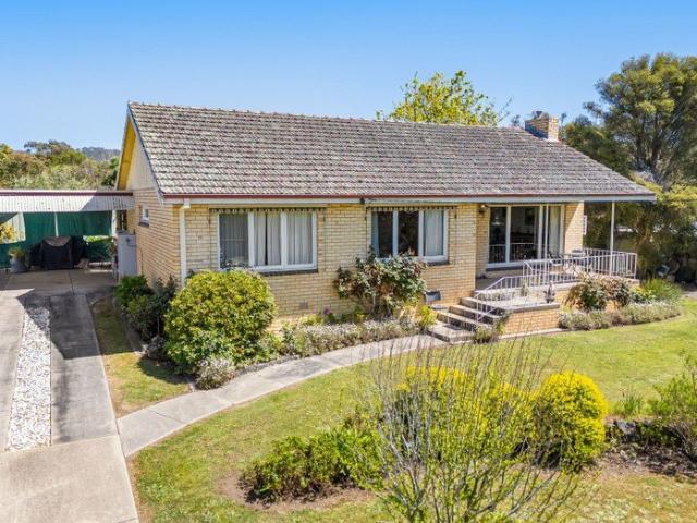 House for sale in Ararat, Rural City of Ararat