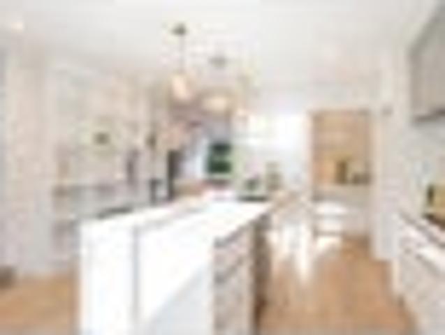 Townhouse for sale