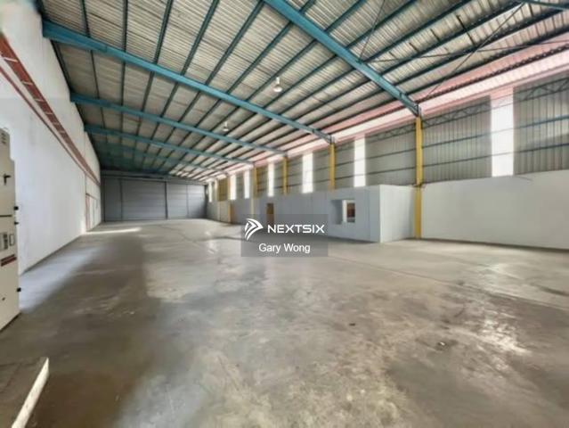 Shop for rent in Alam Impian, Selangor