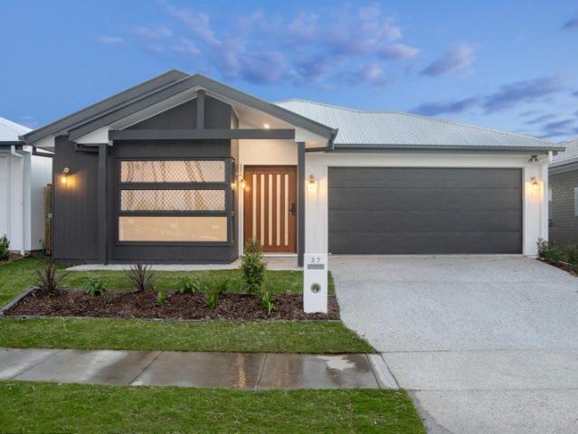 Cottage for sale in Joyner, Greater Brisbane