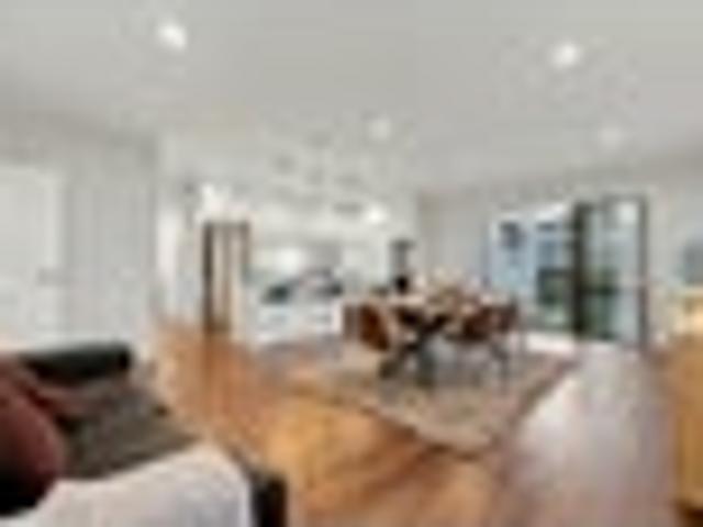 House for sale in Flat Bush, Howick