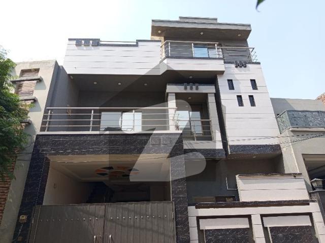 House for sale in Faisalabad, Islamabad Capital Territory
