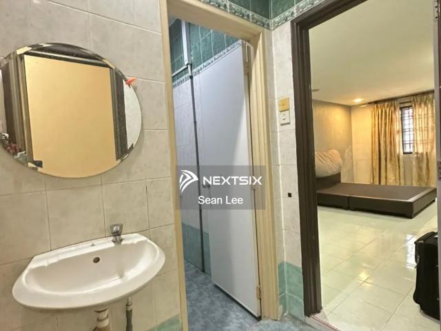 Shop for sale in Country Heights Damansara, Kuala Lumpur