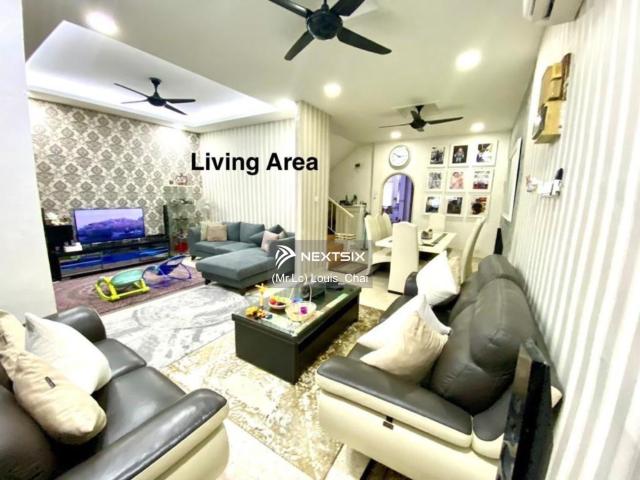 Residential House for sale in Kuching, Bahagian Kuching