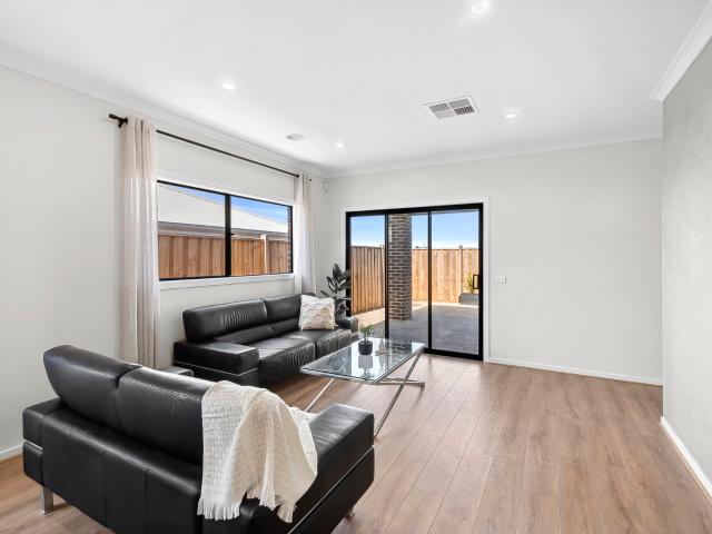 House for sale in Charlemont Rise, Geelong