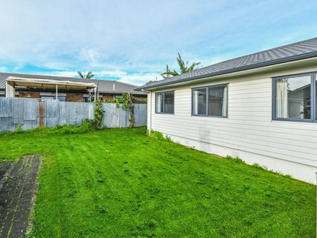 Property for rent in Auckland, Oroua County
