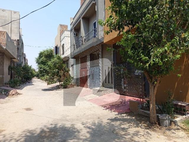 House for sale in Faisalabad, Islamabad Capital Territory