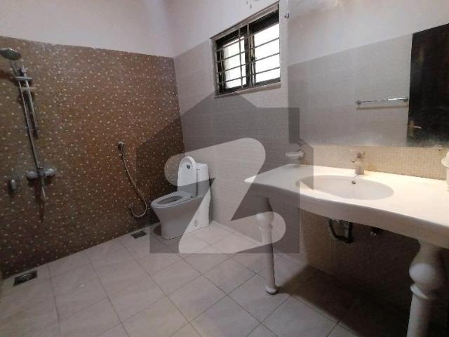 House for sale in Multan, Islamabad Capital Territory