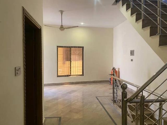 House for sale in Sialkot, Islamabad Capital Territory
