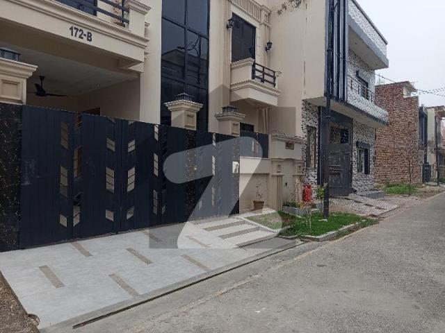 House for sale in Faisalabad, Islamabad Capital Territory