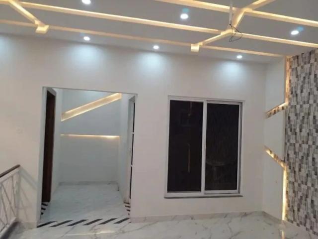 House for sale in Faisalabad, Islamabad Capital Territory