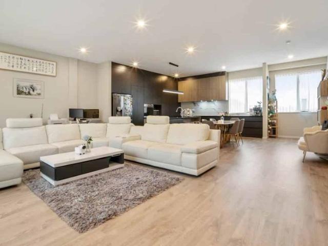 Townhouse for rent in Balmoral