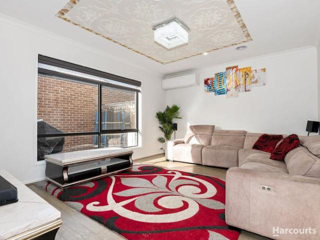 Townhouse for rent in Arcadia Estate, Melbourne