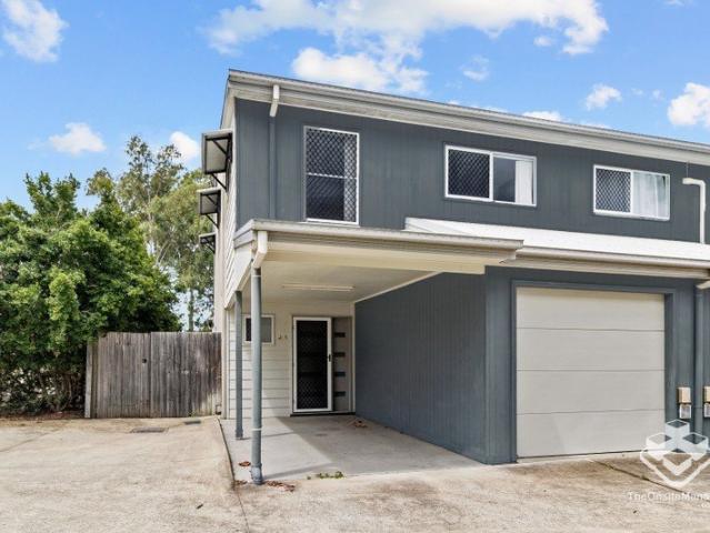 Townhouse for rent in Toombul, Queensland