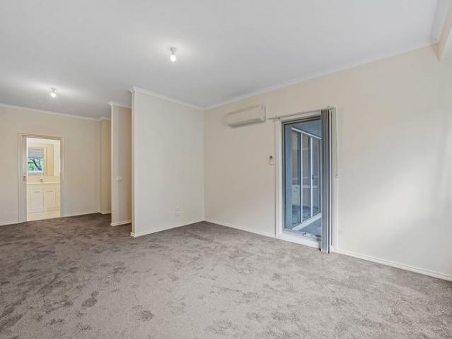 Townhouse for rent in Camerons Creek, Victoria
