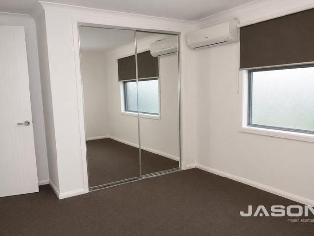 Townhouse for rent in Camerons Creek, Victoria