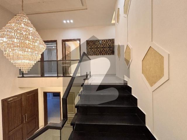 House for sale in لاہور, لاہور ڈویژن