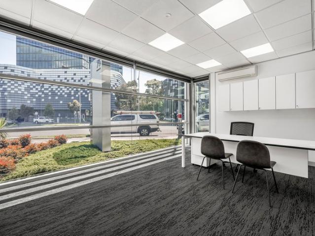 Office for rent in Docklands
