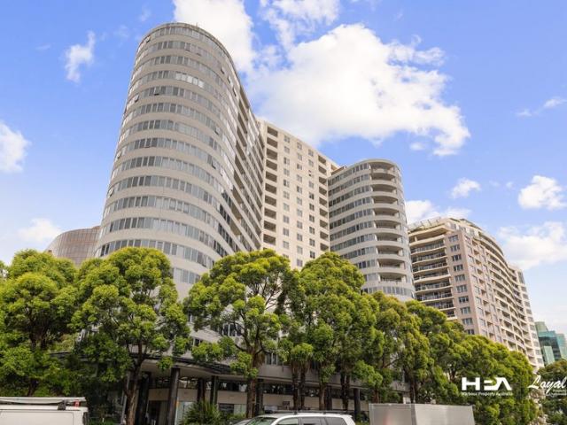 Office for rent in Lower North Shore, Sydney