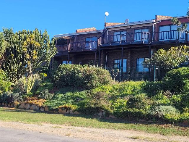 Townhouse for sale in Cape St Francis, Eastern Cape