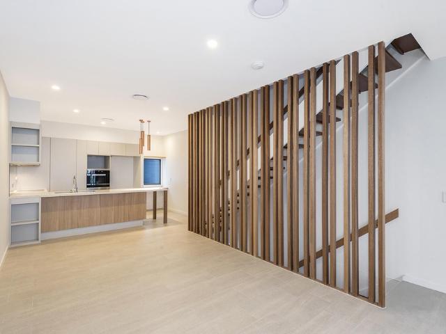 Townhouse for rent in Toombul, Queensland