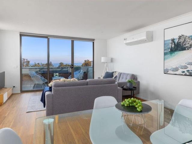 Townhouse for rent in Camerons Creek, Victoria