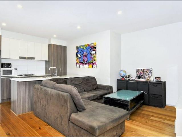 Townhouse for rent in Camerons Creek, Victoria