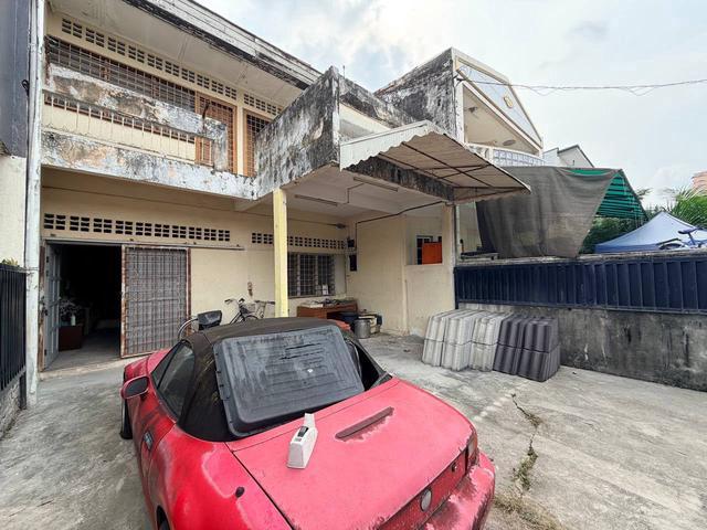 Terraced House for sale in Country Heights Damansara, Kuala Lumpur