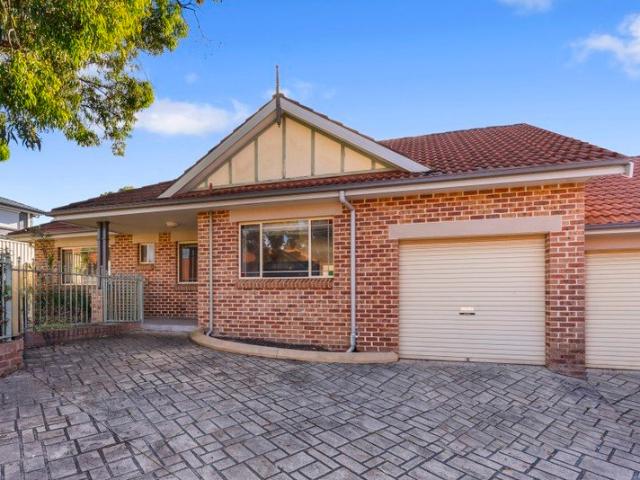 Villa for sale in Sydney, New South Wales