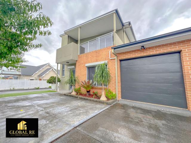 House for rent in Canley Heights