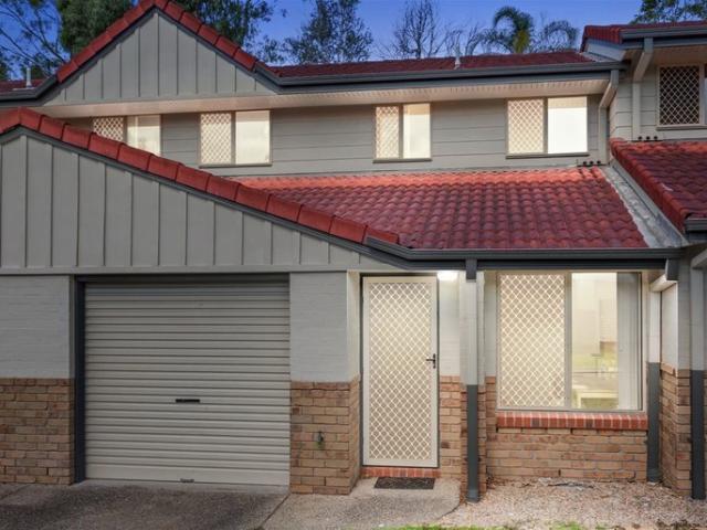 Townhouse for rent in Toombul, Queensland