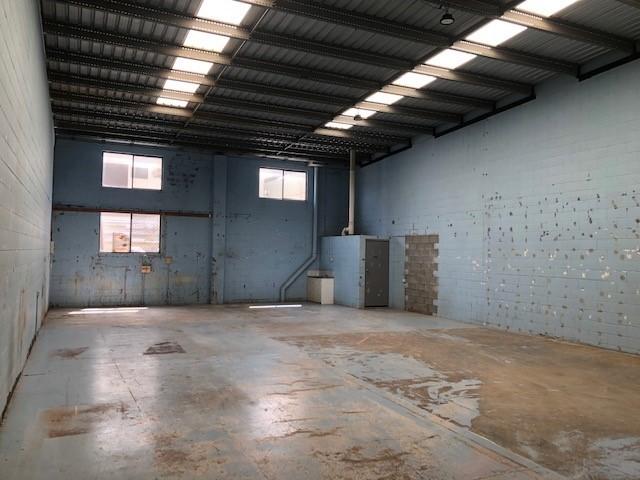 Warehouse for rent in Nerang, Gold Coast City