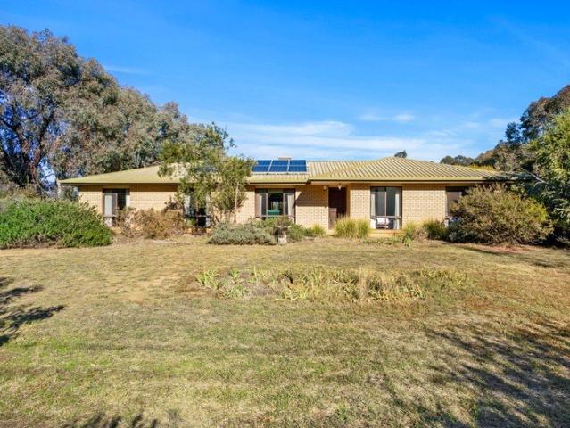 House for sale in Kaarimba, Victoria