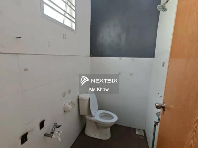 Shop for sale in Johor