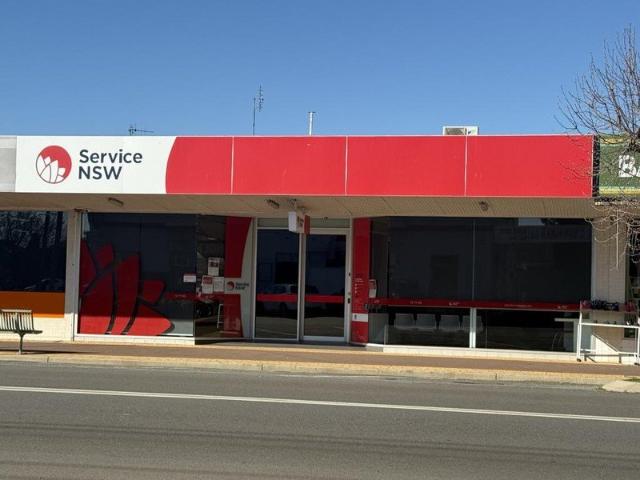 Cottage for sale in Finley, New South Wales