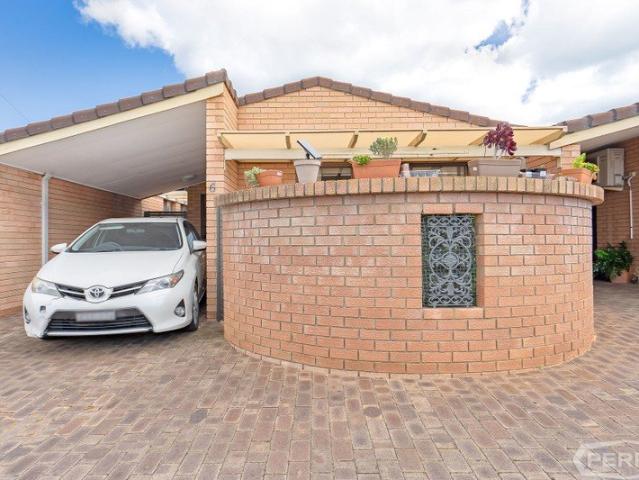 Apartment for sale in Parklands, Western Australia