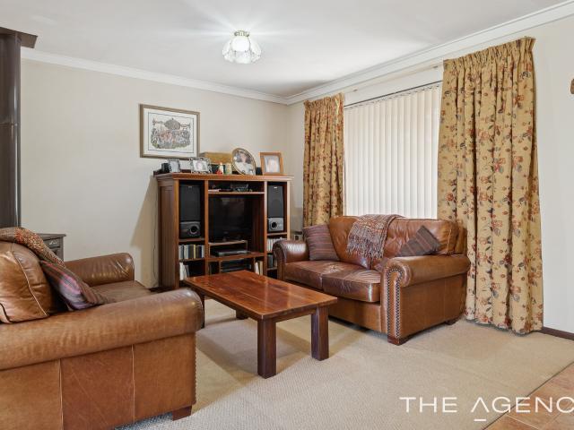 Apartment for sale in Parklands, Western Australia