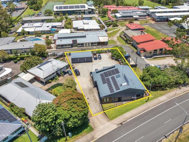Warehouse for rent in Kings Creek, Queensland