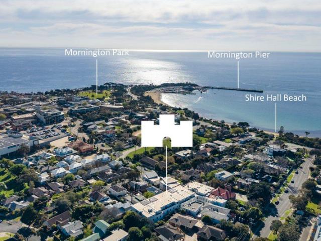 Apartment for sale in Mornington, Melbourne