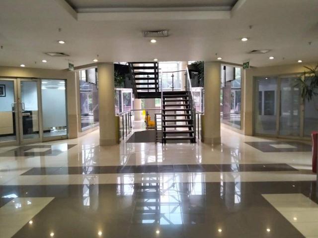 Office for sale in Vosloorus, Gauteng