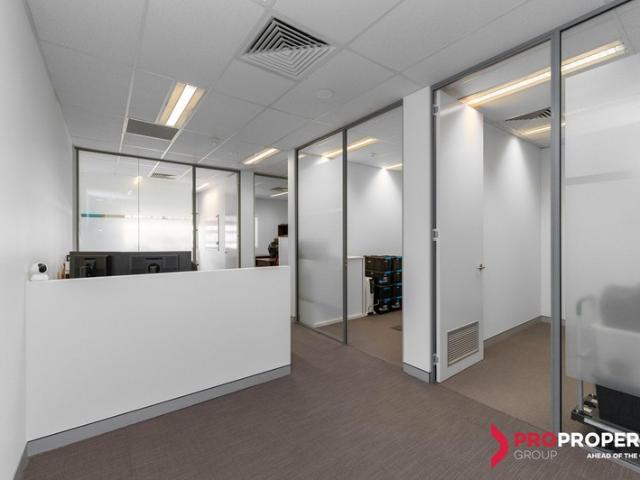 Office for rent in Cambridge, Western Australia