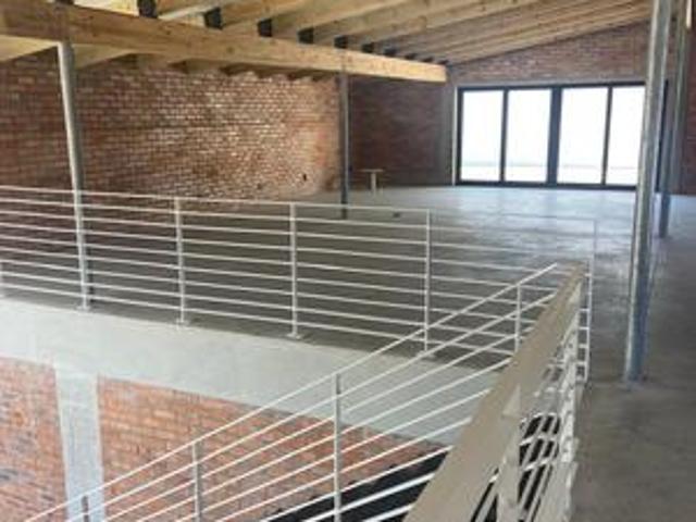 Commercial for rent in Port Elizabeth, Eastern Cape